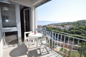 Apartment in Vrbnik/Insel Krk 13620